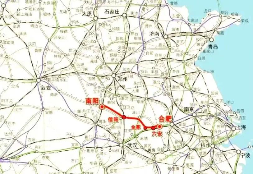 根据近期信息，多条备受关注的高铁项目取得了关键性突破，标志着中国“八纵八横”高速