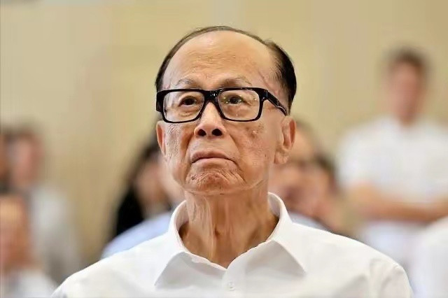 李嘉诚又要套现了李嘉诚又要套现了？这回盯上了澳洲消息出来了——李嘉诚家族旗下长江