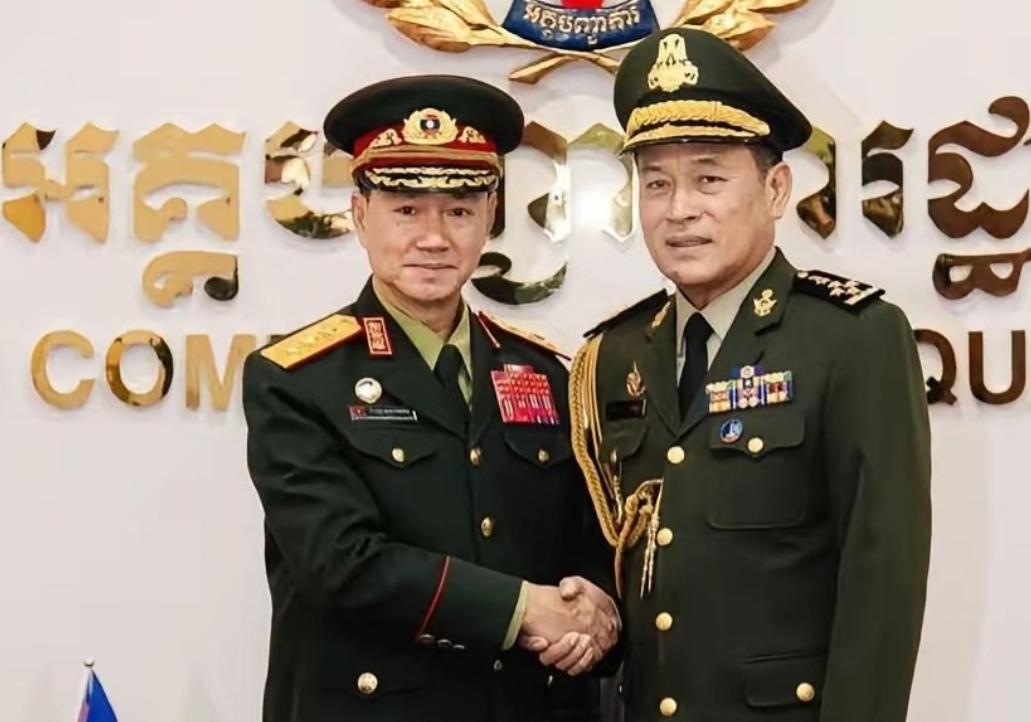 40多年前老挝一直是唯越南马首是瞻，所以咱们对这个邻国也就不咸不淡。上世纪7