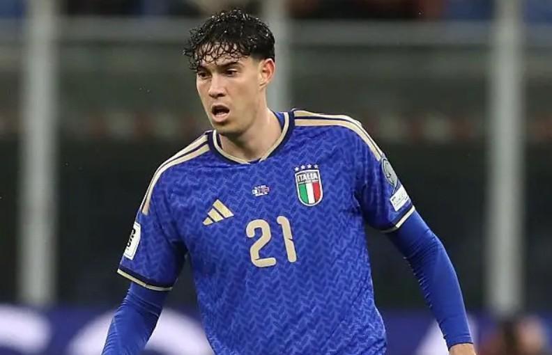 意大利队最终还是需要打附加赛才能进入世界杯。而主力中后卫巴斯托尼接受媒体采访，