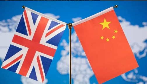 对于我们的警告，英国完全不听！英国外交大臣放话，未来在南海、台湾海峡将会见到英国