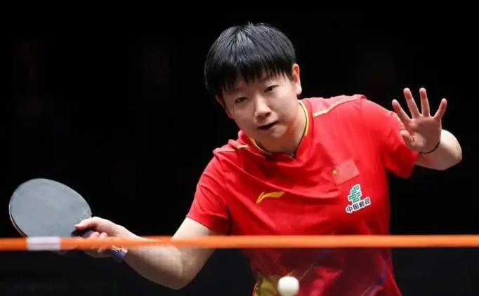 突发，正式退赛，孙颖莎退出原因找到，谁注意退场时她走路样子王励勤带队没有提前申