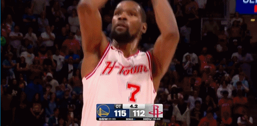 上帝给死神开了个天大的玩笑想进的不进，不想进的却进了杜兰特最后时刻的罚球太抽