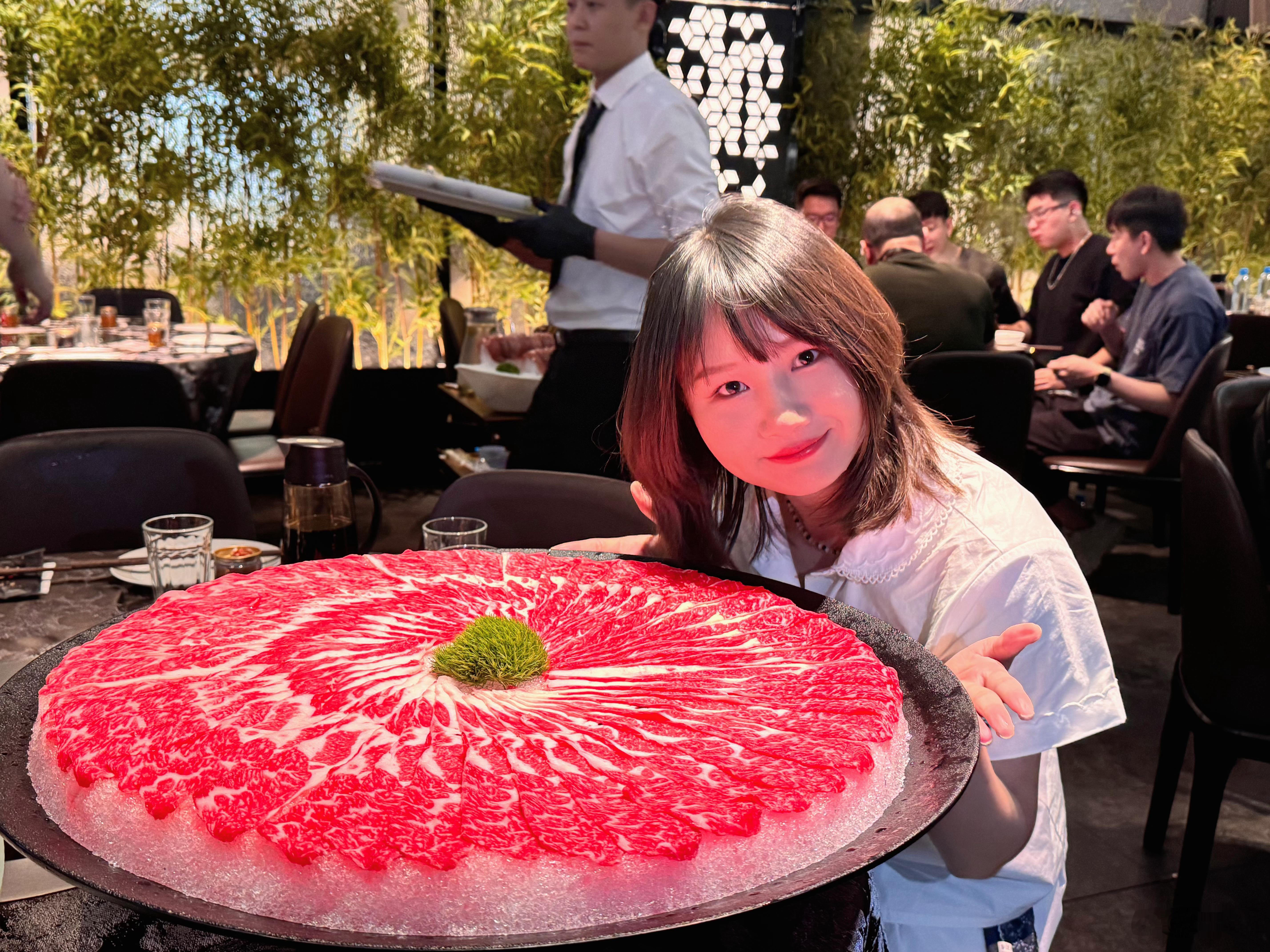 来成都当然要吃火锅啦！​​​