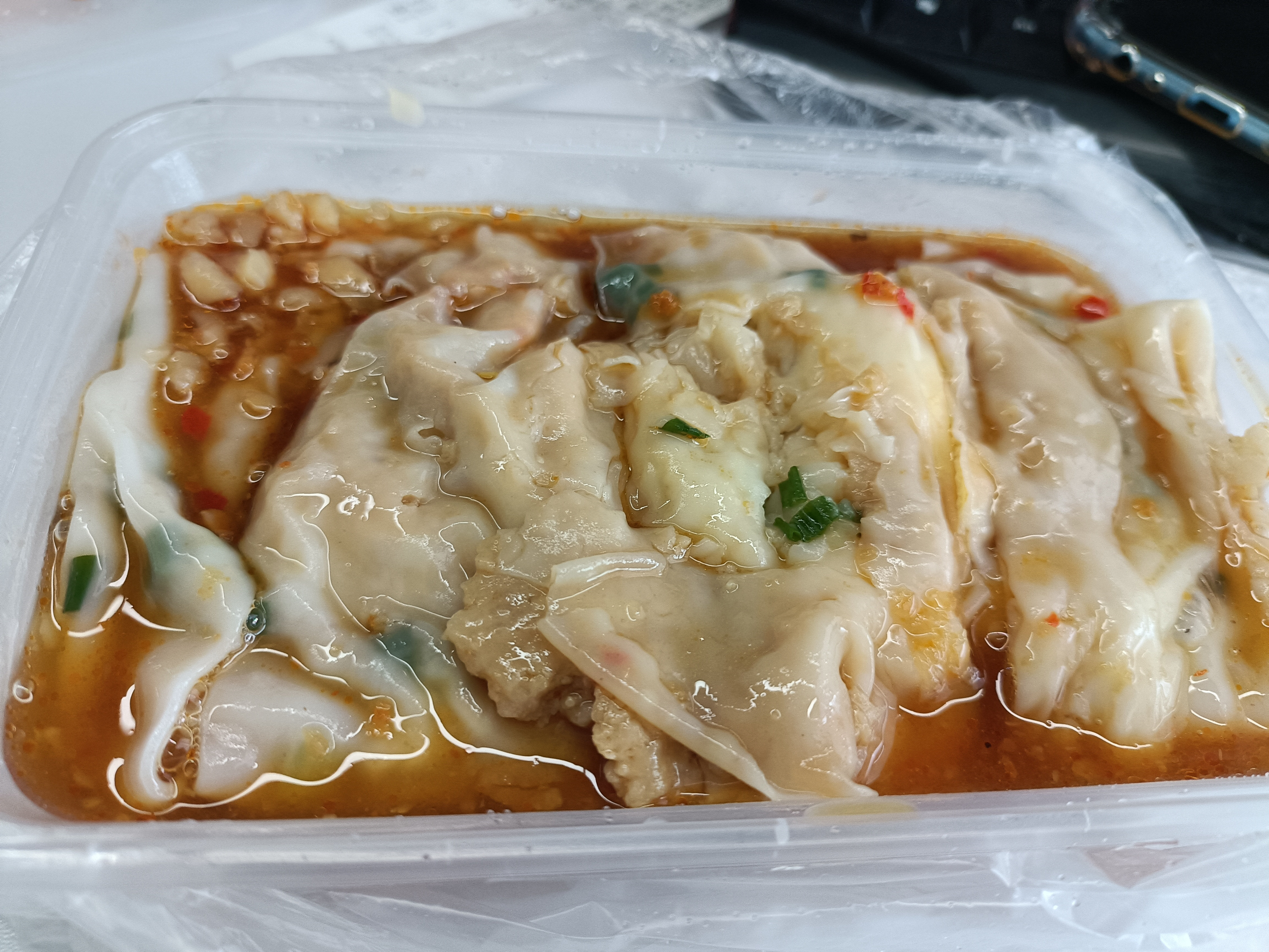 吃早饭。请你们吃肠粉！我的快乐源泉​​​