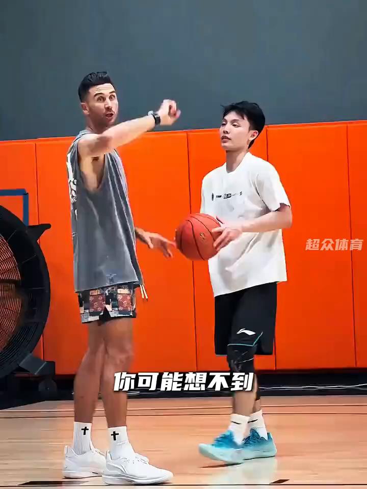 你可能想不到，刚被中国男篮集训队裁掉的徐杰，在美国特训了大半个月的他，准备参加著