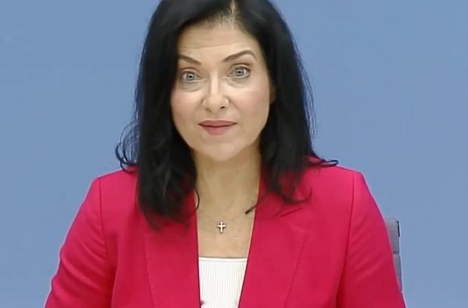 德国经济部长赖歇率团开启访华行程，这是半年之内，第四位到访中国的德国内阁核心成员