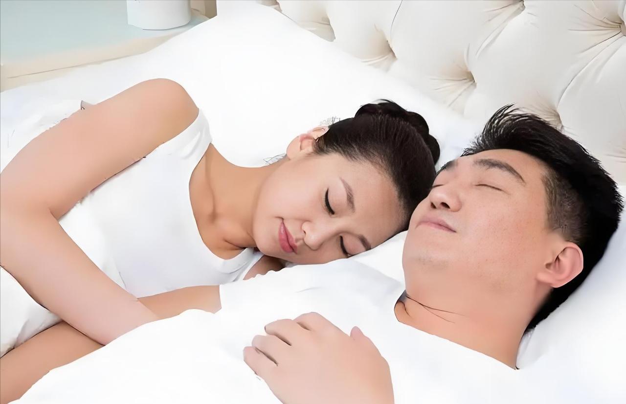 “做鬼也风流！”福建，男子被外派出差，一天早上，一女子主动约他吃饭喝酒，二人喝完
