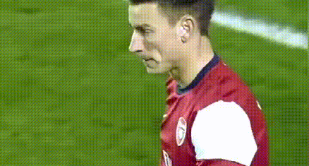 有谁还记得这场惊天逆转？阿森纳客场陷入绝境，常规时间竟0-4落后，正当所有人以为