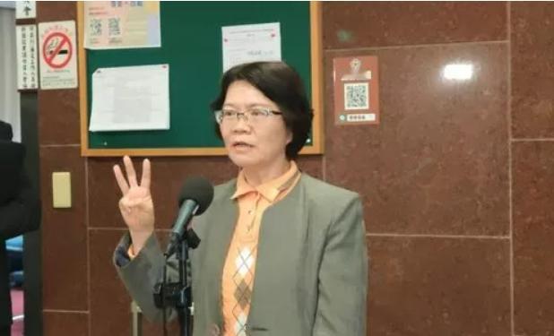 白委助理具名指控刘书彬“无差别职场霸凌”　吁立刻辞立委白委刘书彬的前助理邱子