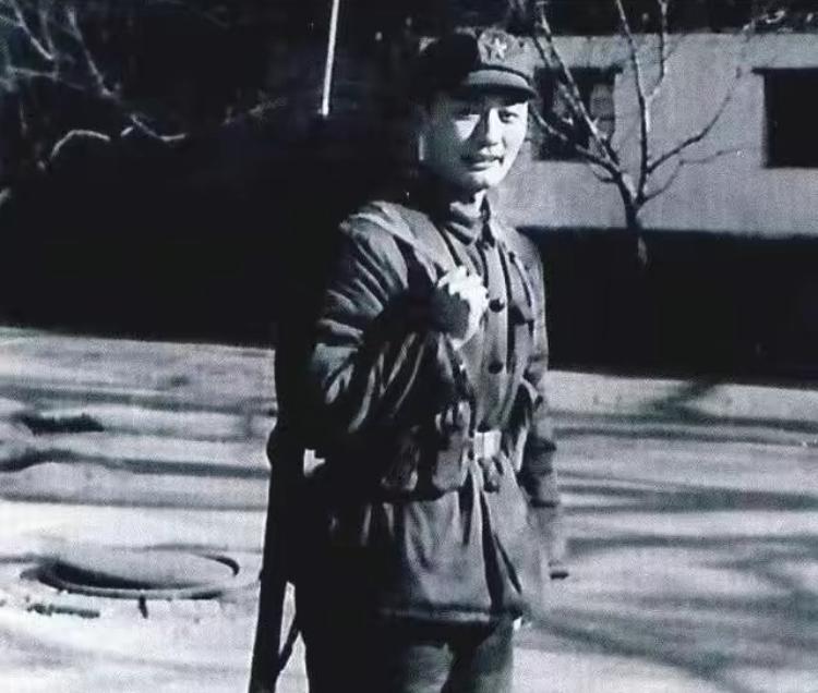年轻时的鲁