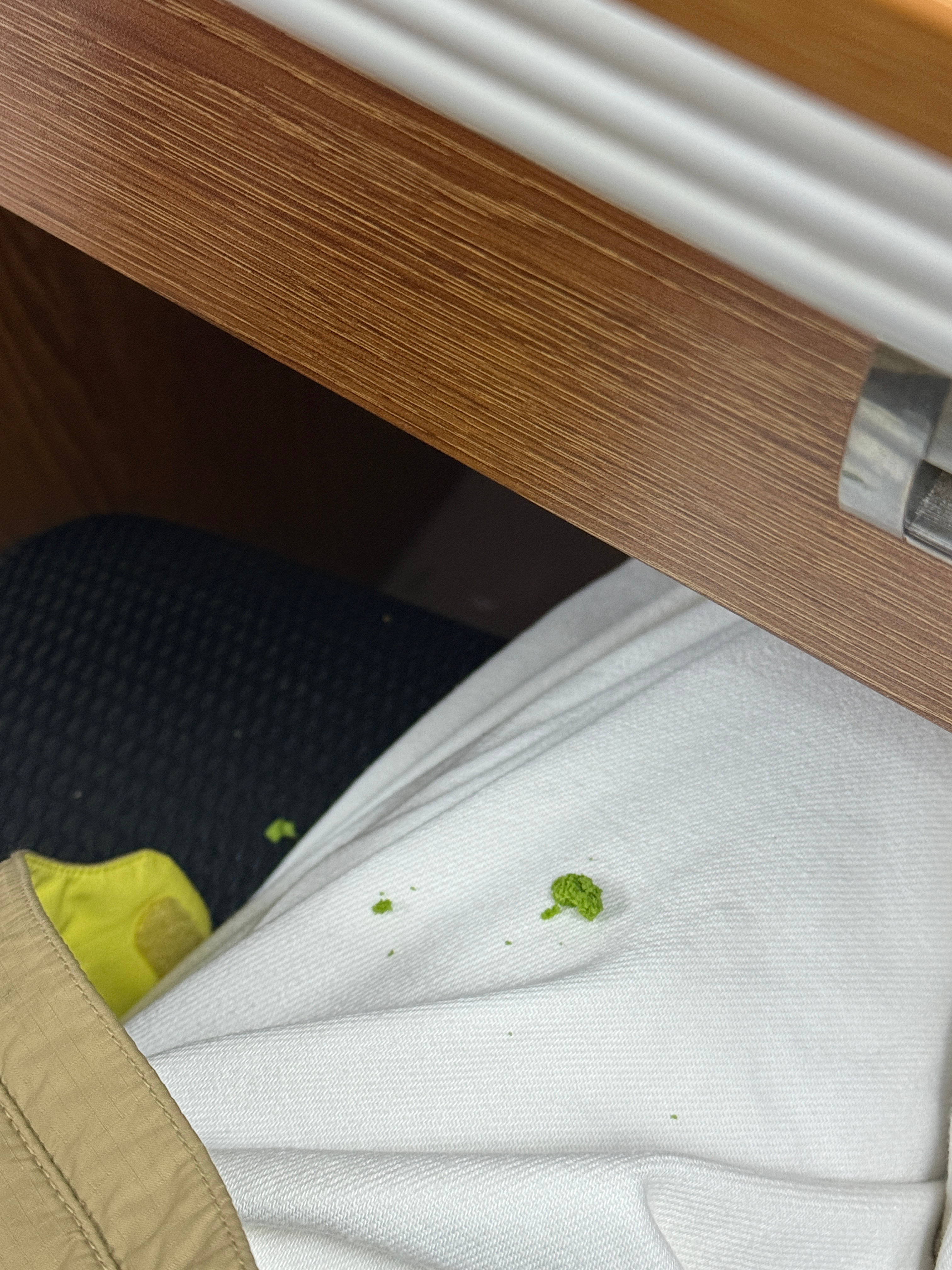 一边吃早餐一边飞行棋的后果