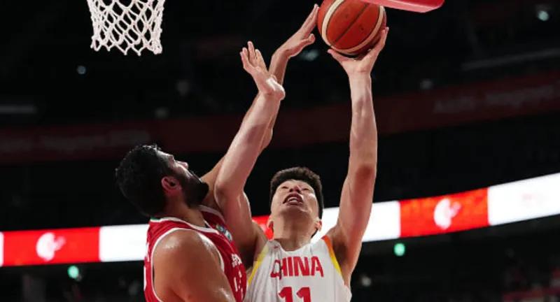 破防！可能篮协领导和郭士强心里也不知道问题出在哪里中国男篮亚运会铜牌战70-
