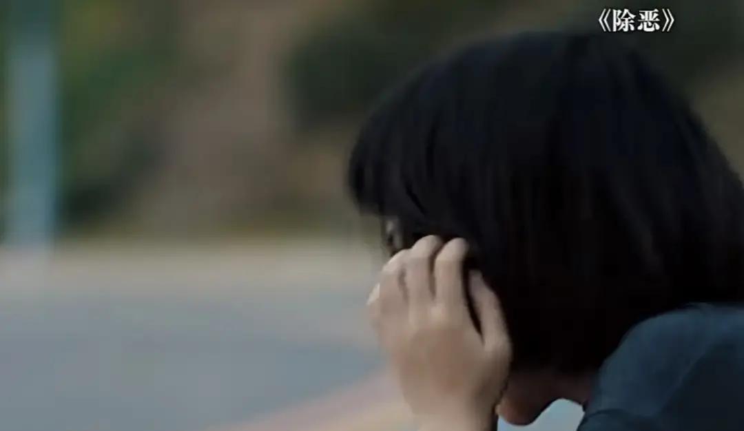 谁能想到啊追了整部剧的头号反派最后三十秒才发现竟然睡在女主角身边讲真的