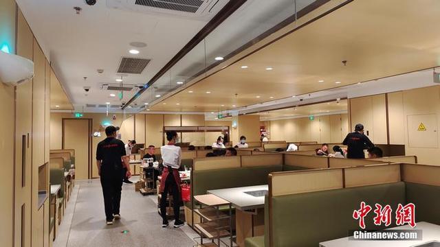 创始人再出山 海底捞要第二次创业?