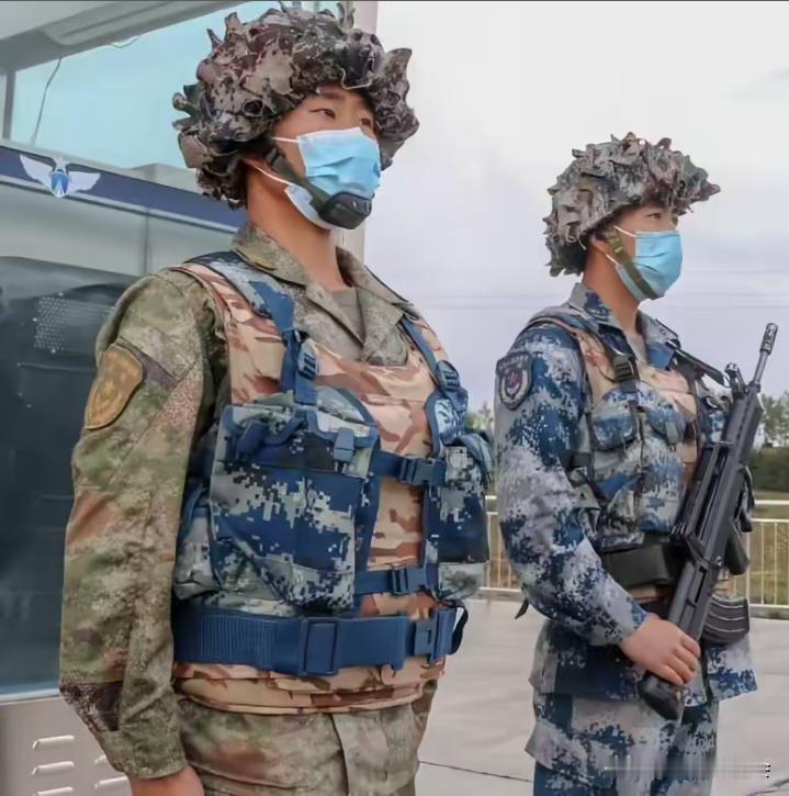 虽然我军已经开始陆续换装新型“191”式突击步枪。但是现在仍然还有不少部队还在