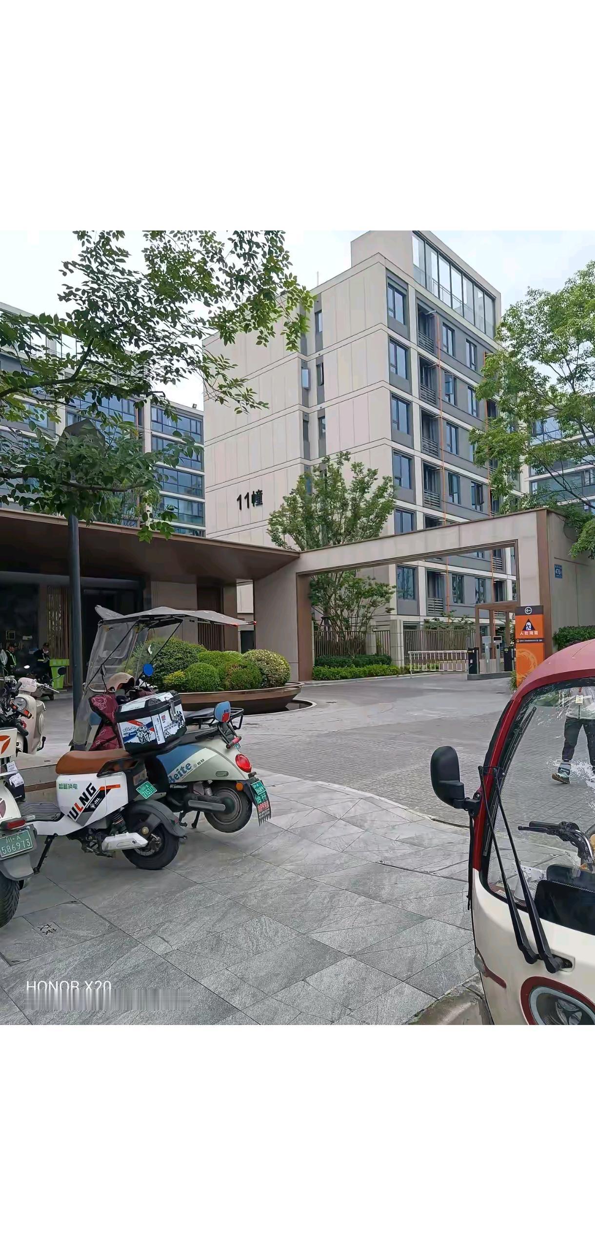 成都真实房价现状，太扎心了！给大家说个身边真实案例，彻底看懂现在成都楼市的
