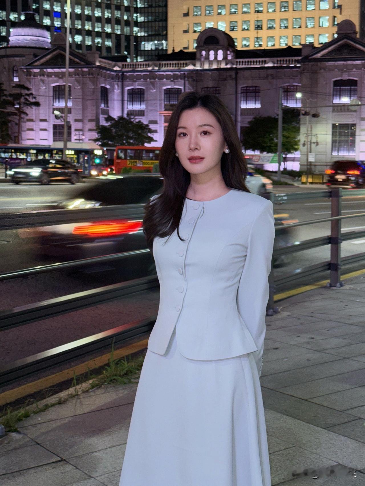 仿佛穿越到，魔法与灵感交织的次元壁！