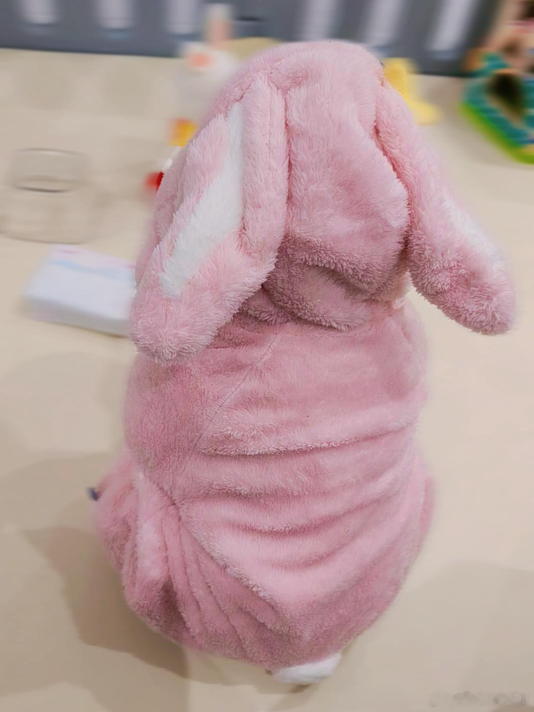 妈妈要被这只小兔兔萌翻啦🐰