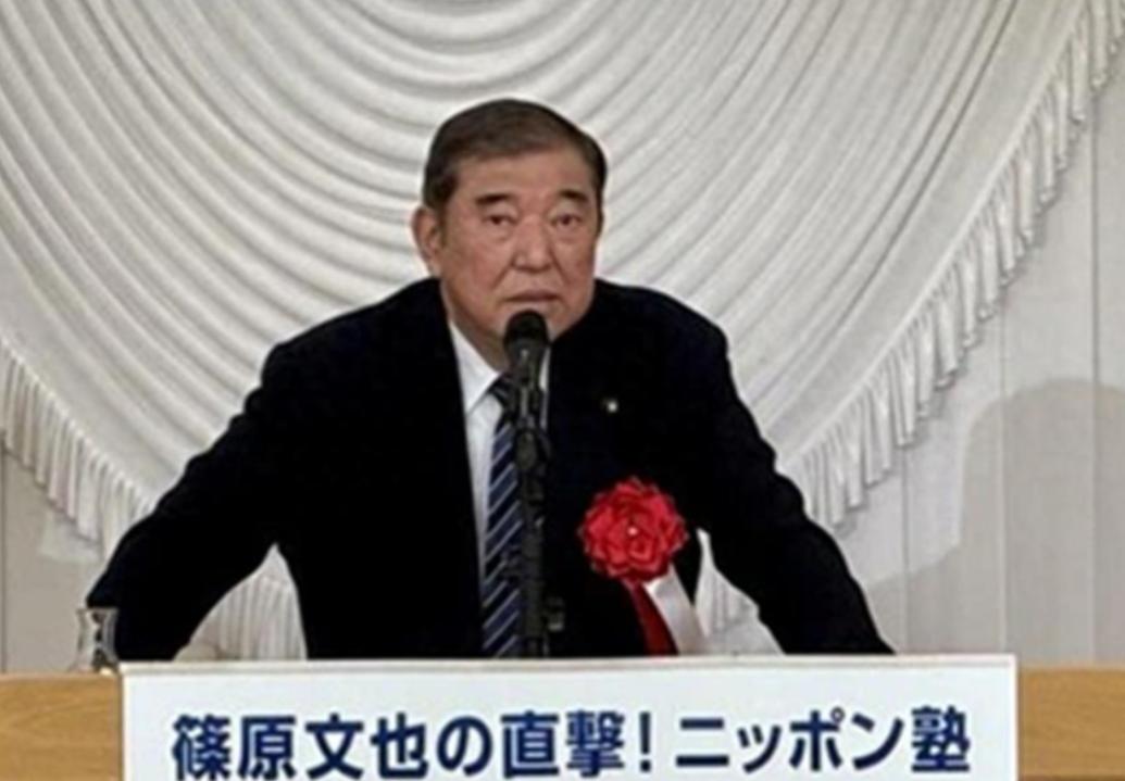 薛剑领事再次“亮剑”，提出可在日本驻军后。中国大使开始正告日本“必须撤回谬论