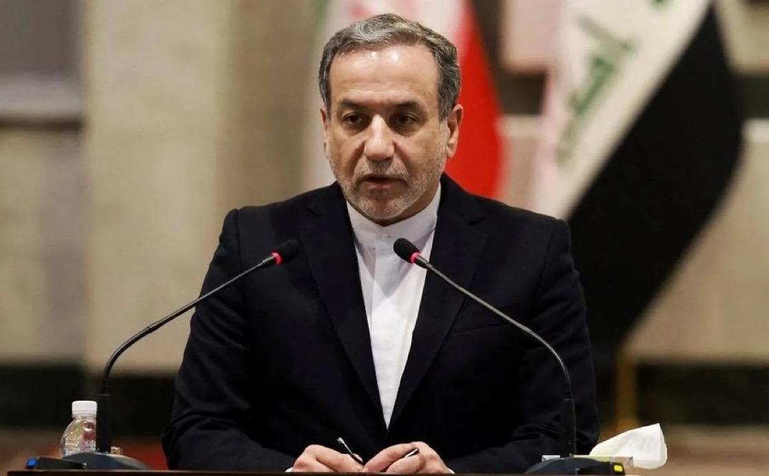 突发新闻：伊朗和以色列再次成为新闻焦点。伊朗外长阿拉格奇表示，“我们不会拒绝