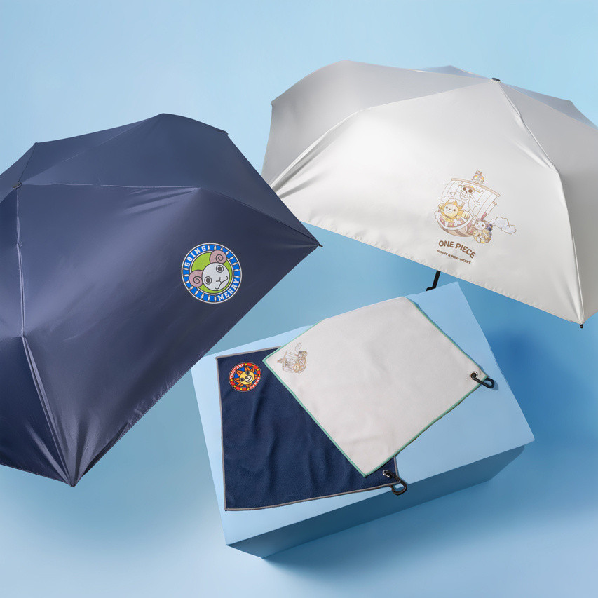 海贼王周边日本草帽商店海贼王“晴雨两用折叠伞”＆多用途“贴贴毛巾”。2026年5