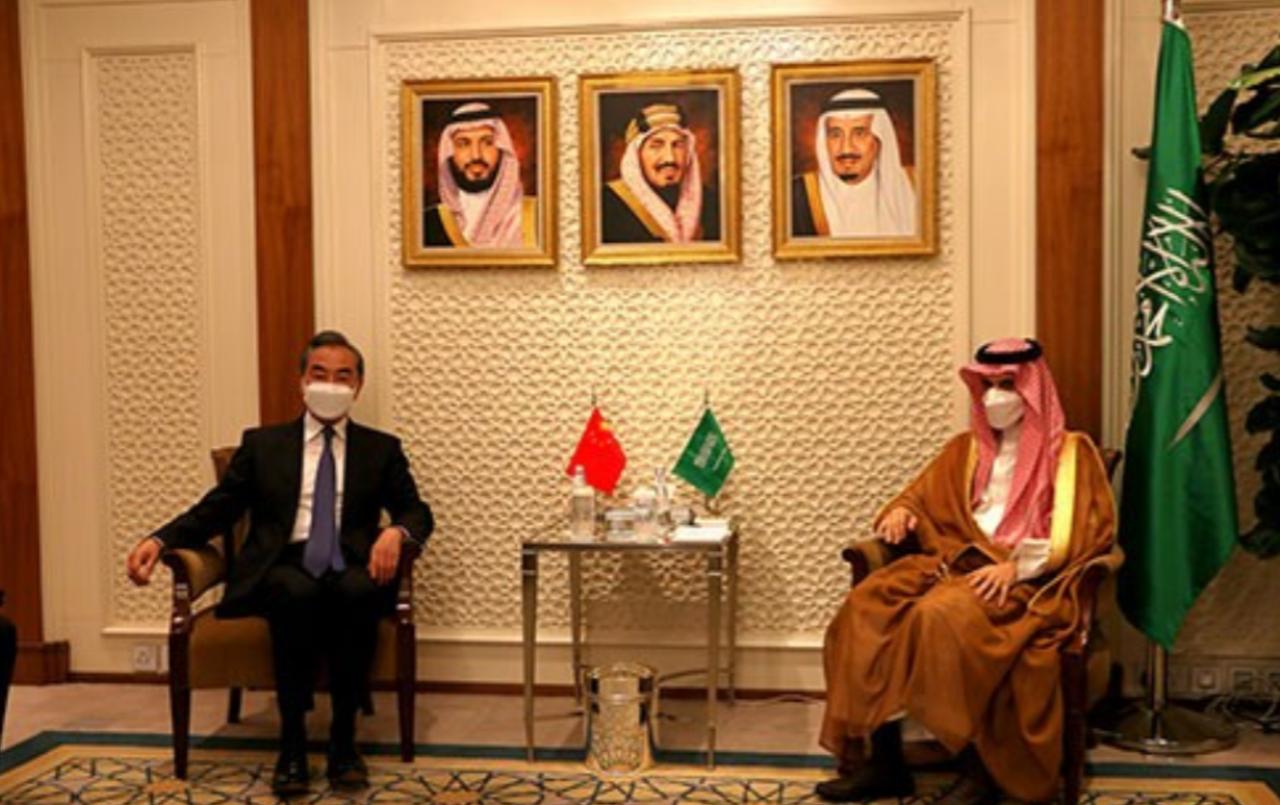 王毅和沙特通完电话，很多人看到的是