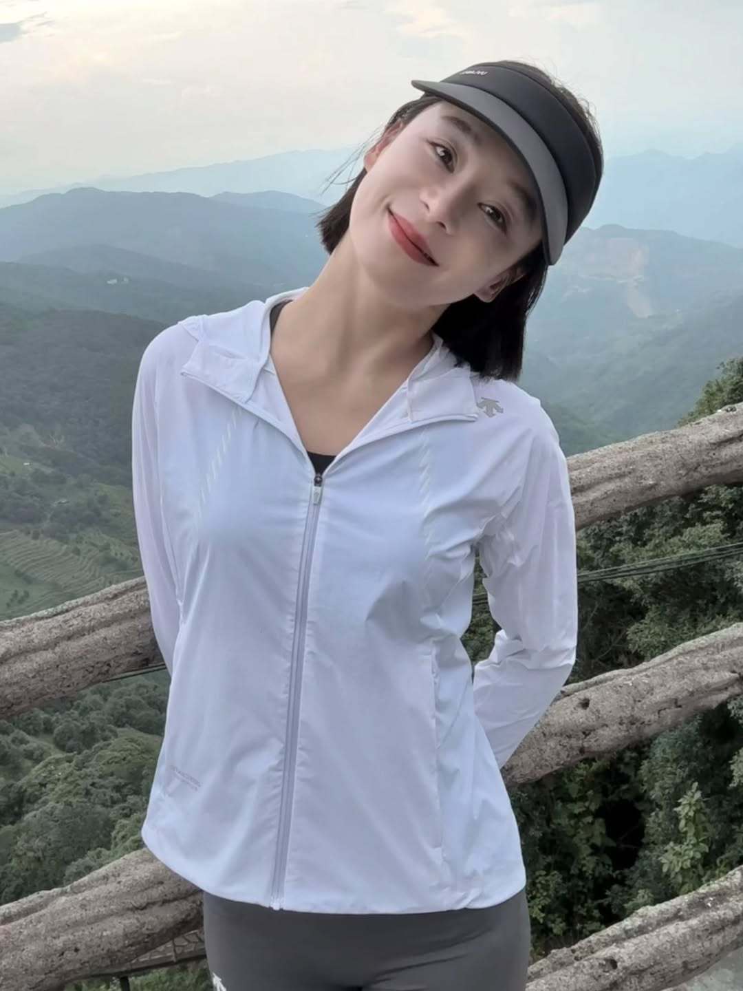 袁娅维​​​
