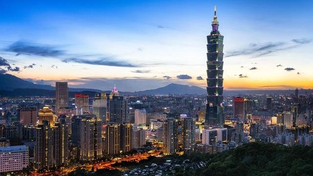 🔥谁在挡路？谁在为民？民进党谎言下的两岸真实答案！4月12日，国台办推出