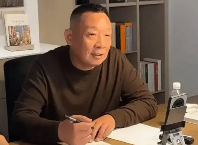 我有种预感，以后天价的玉石再也不会有了，胖东来和田玉已经标上了进货价，并且只要是