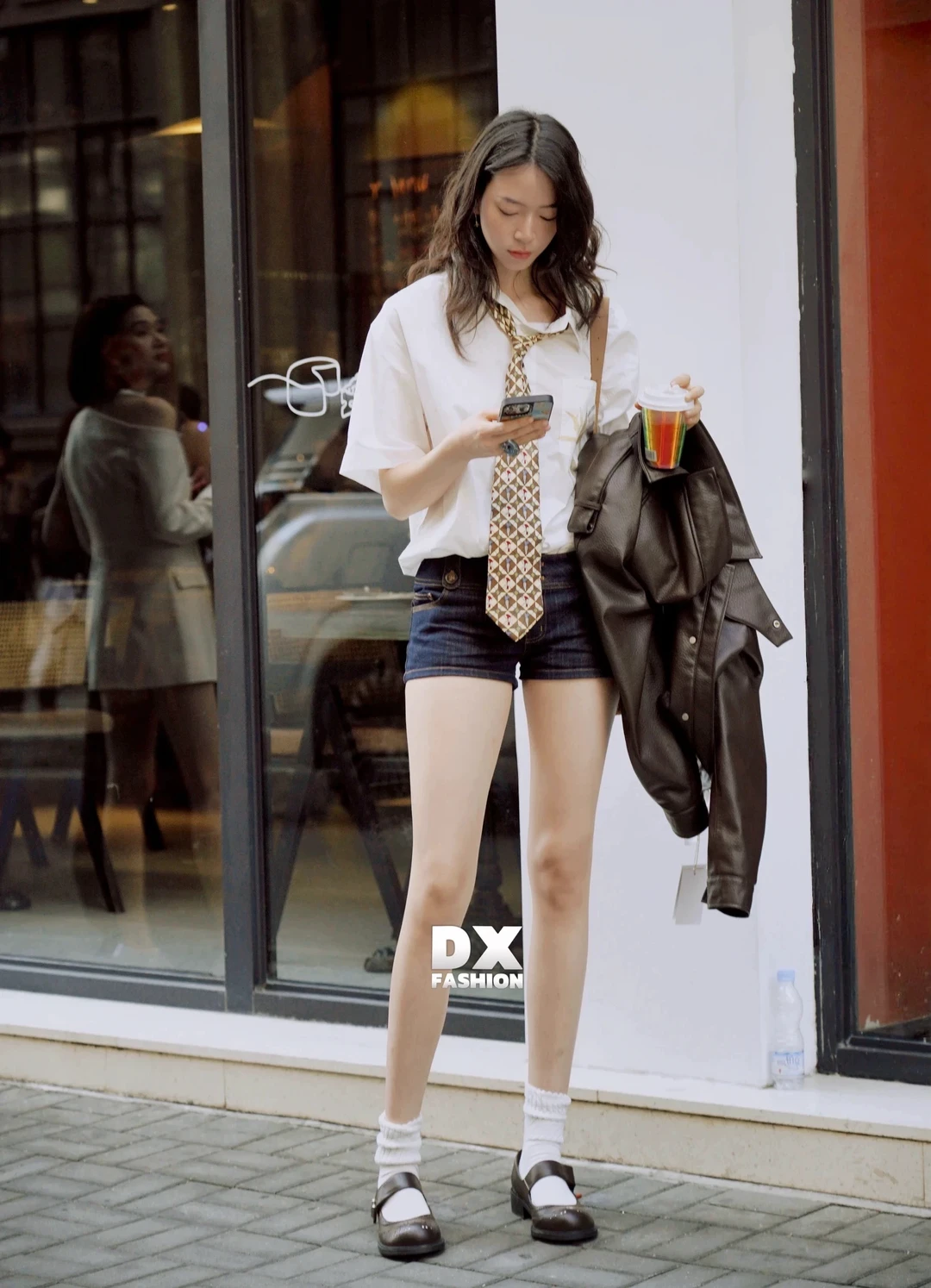 上海街拍🎞️时髦女孩儿们穿什么！