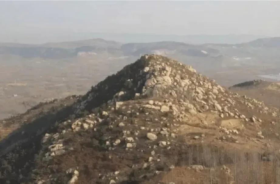 很多人说国军莱芜战役惨败，全是陈诚瞎指挥、李仙洲无能，把王耀武摘得干干净净，但真