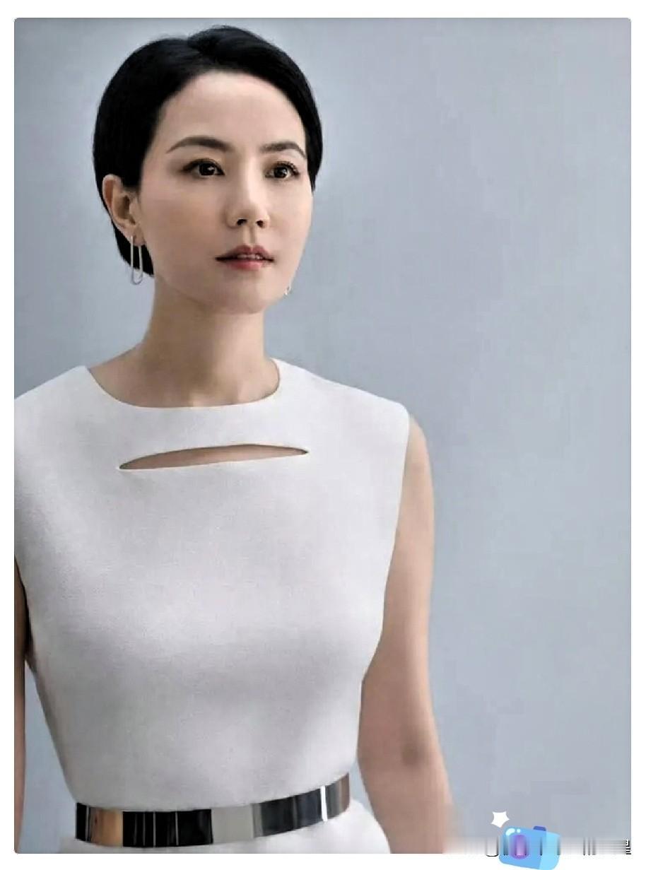 王菲不工作，为什么还那么有钱？看几个数字就懂了。09年复出接洗发水代言，