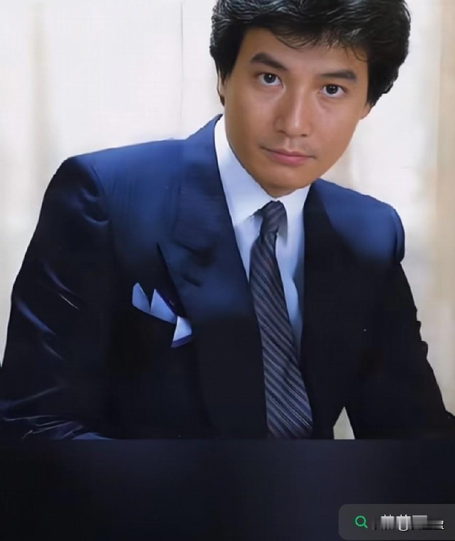 1969年，石修与圈外女友黄茹丽（Mary）步入婚姻殿堂，携手至今已逾五十载。