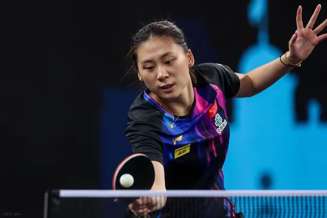 刚刚结束了一场WTT新加坡大满贯女单1/16决赛，女单世界排名第8的国乒选手陈熠