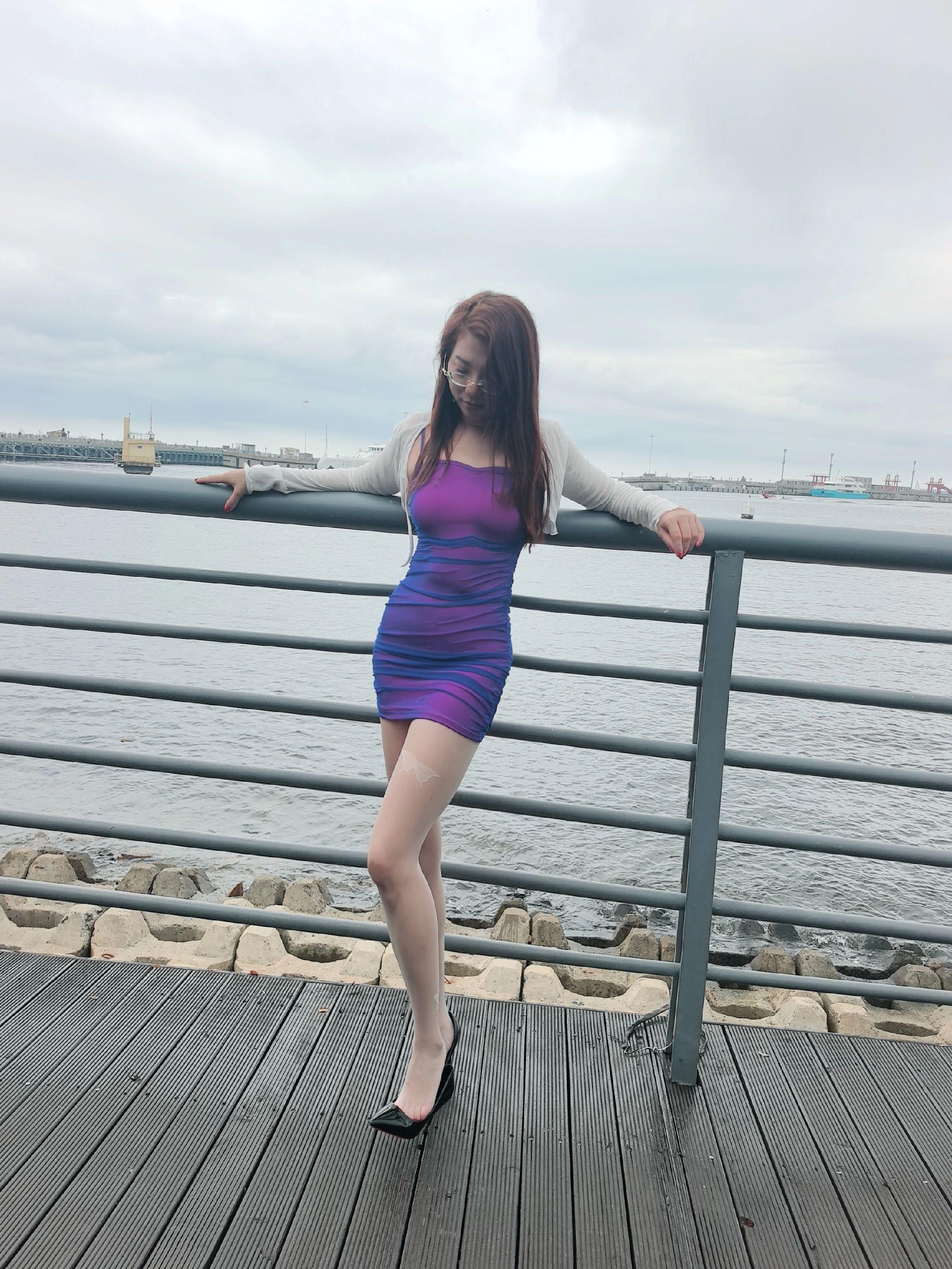 看海。