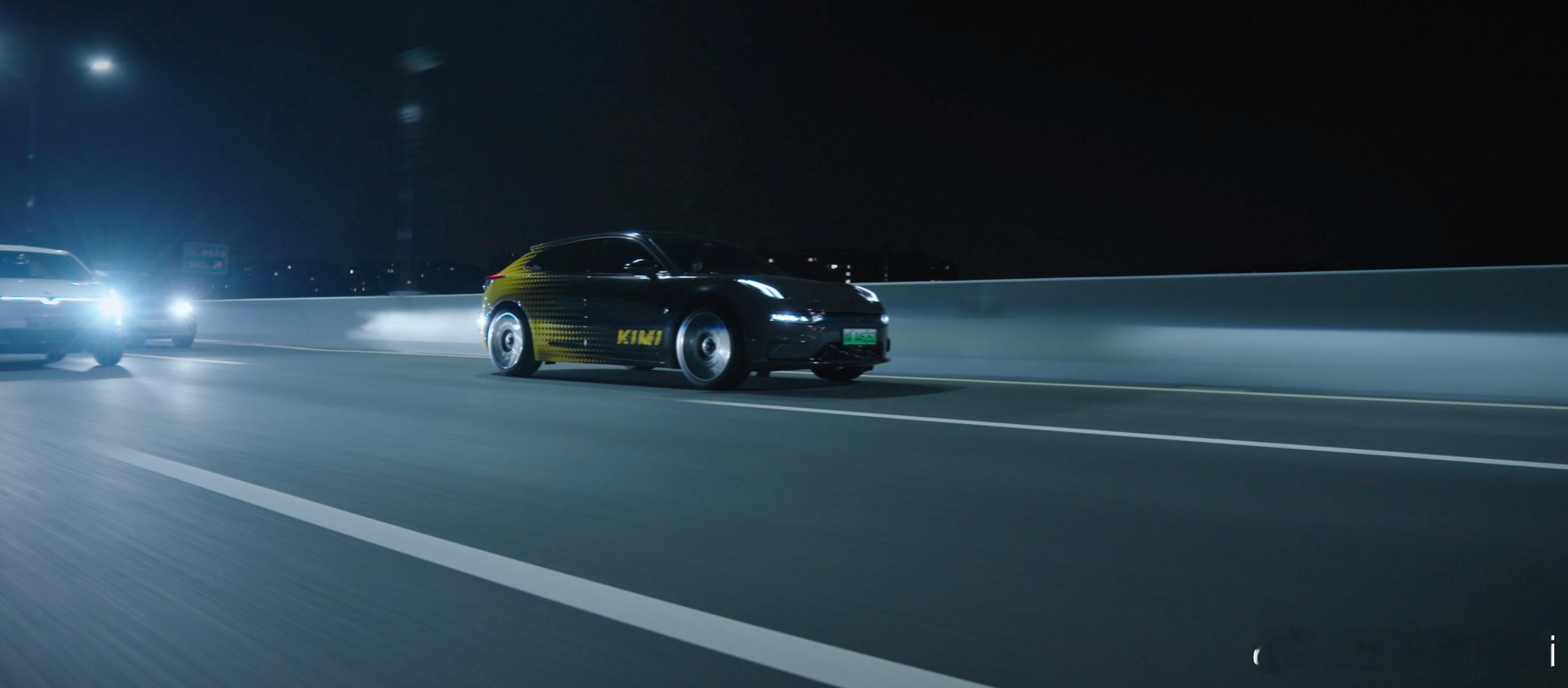 我说Taycan猎装比我的极氪001帅那么一丢丢，应该不过分吧极氪保时捷