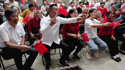 九三阅兵后，3对双胞胎兵哥哥火了，这么优秀的儿子爸妈竟有两个信源来源：极目新