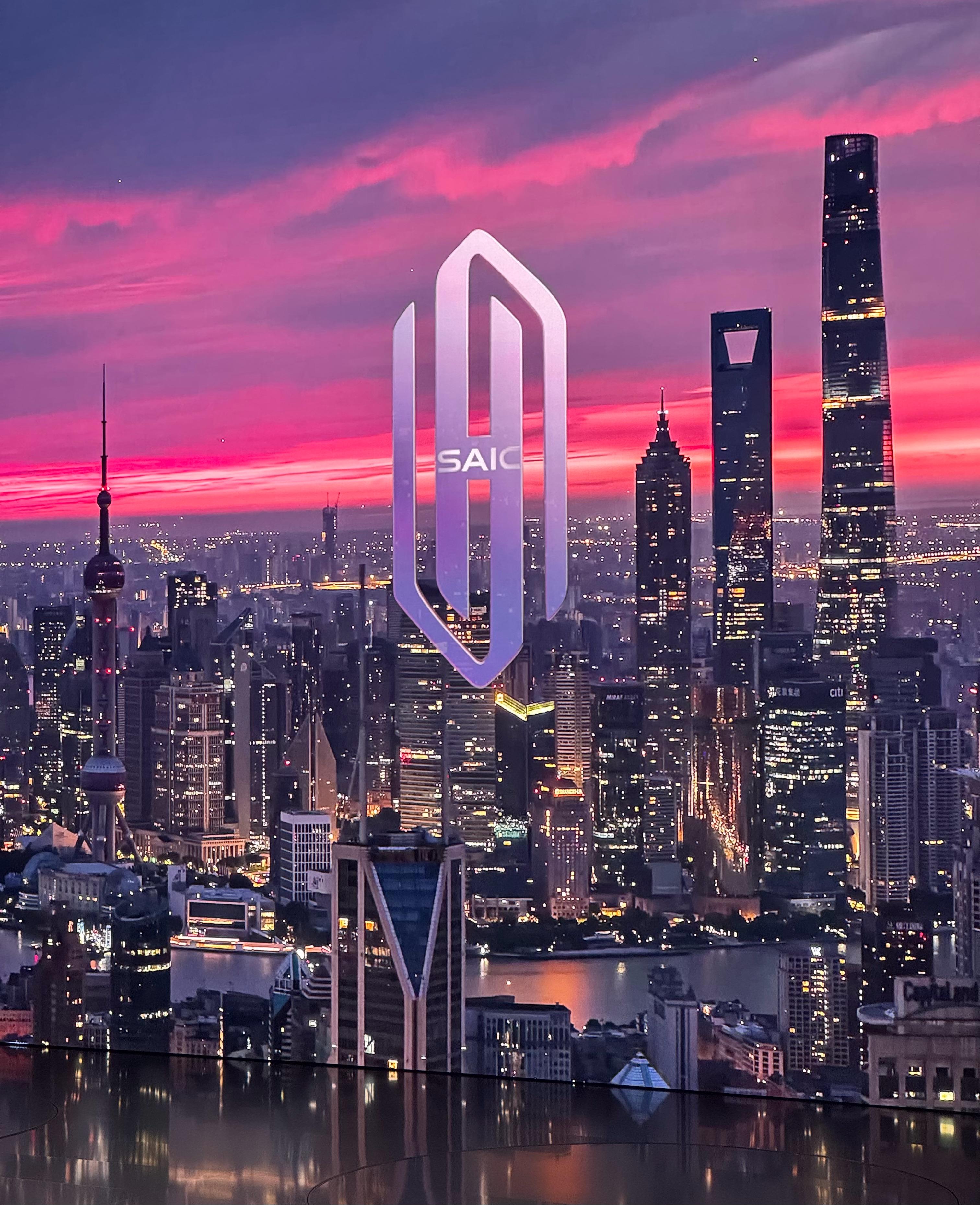 昨天发布会结束就有朋友来问尚界H5可不可以买？打动他的是ADS4的辅助驾驶一个