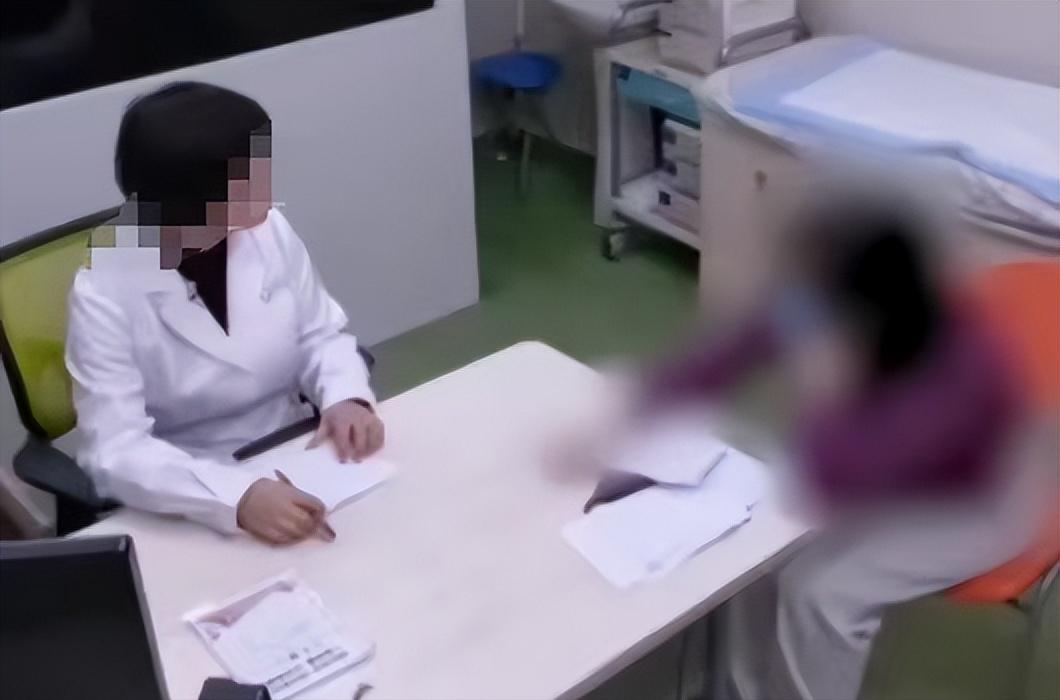 浙江，有个11岁的女孩，在网上认识了一个30多岁的男子，男子却说自己只有15岁，