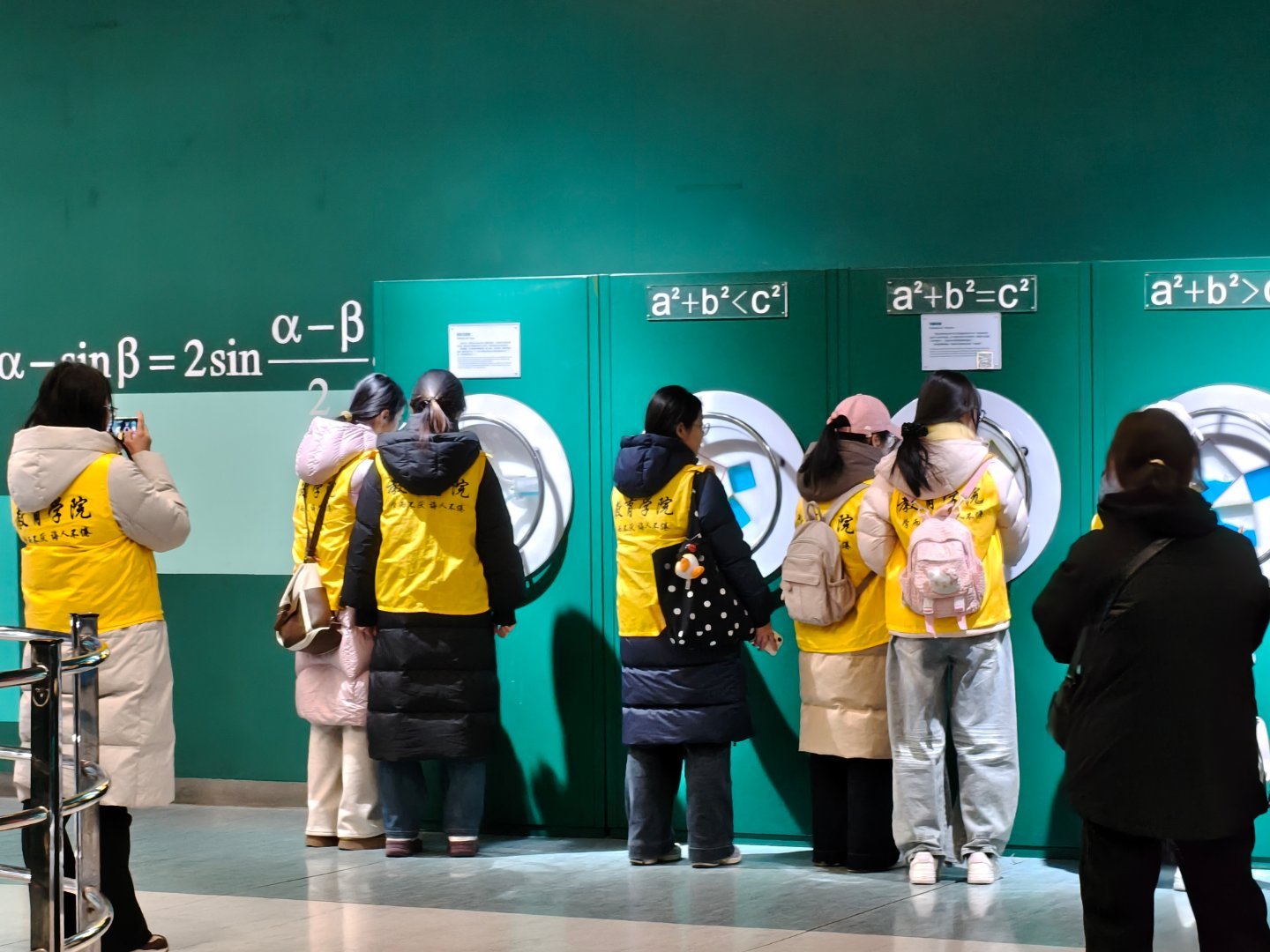 秦岭笑谈启智科教育新苗，实践调研促衔接曲阜师范大学大学生寒假社会实践202