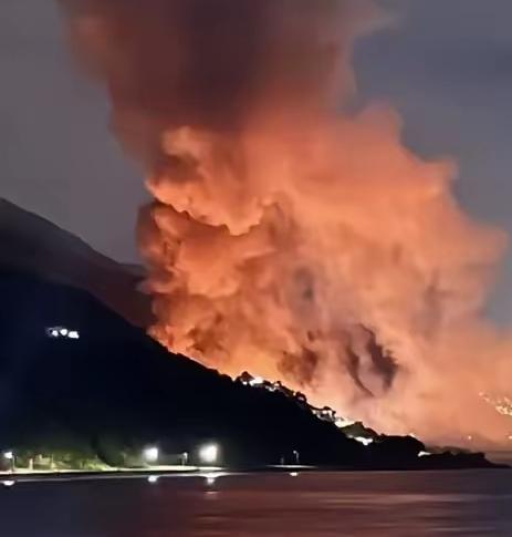 特朗普警告不排除向伊朗投入地面军事力量，以色列率先开展地面进攻以色列出其不意