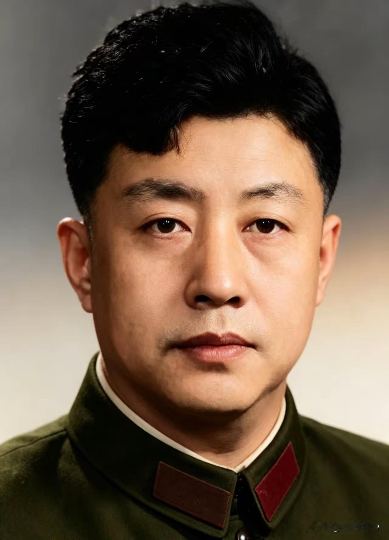 最让人意难平的无衔将军！手握十万雄兵，扎根戈壁半生，却主动放弃将星曾经统帅