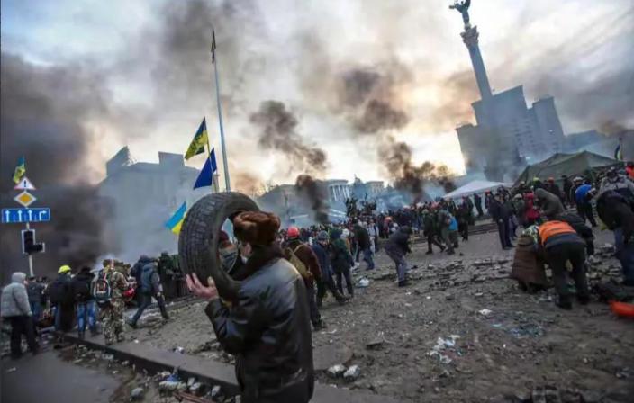 俄乌谈判反转：俄军攻得正猛却先递橄榄枝？乌克兰拒谈的真相藏不住了11月12日