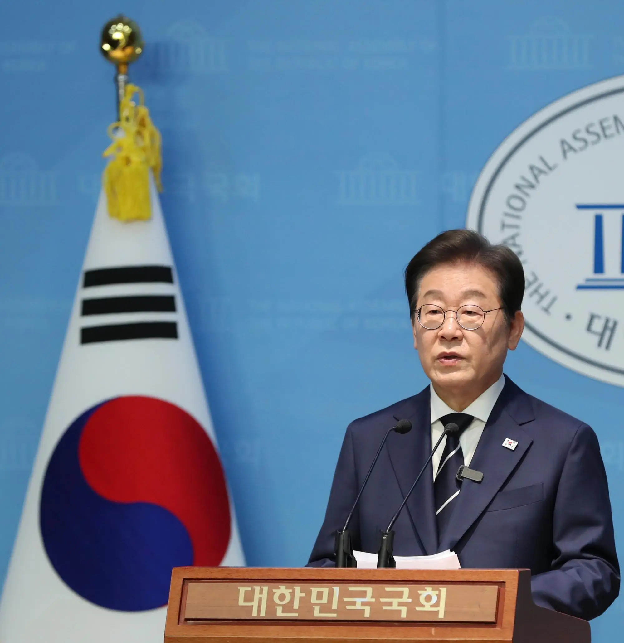 李在明：搬不动的邻居要好好相处天呐！李在明这人真是绝了，