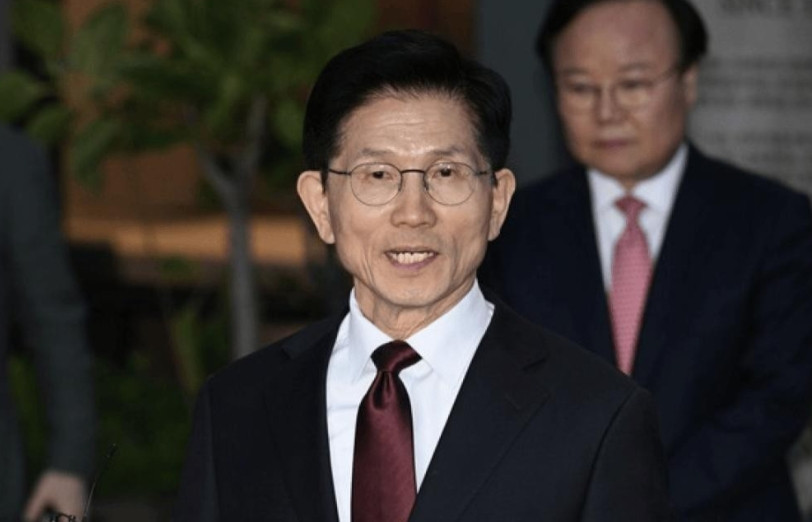 韩国大选最大的变数可能是美国的态度。表面上看，现在李在明还是处在领先的优势，金文