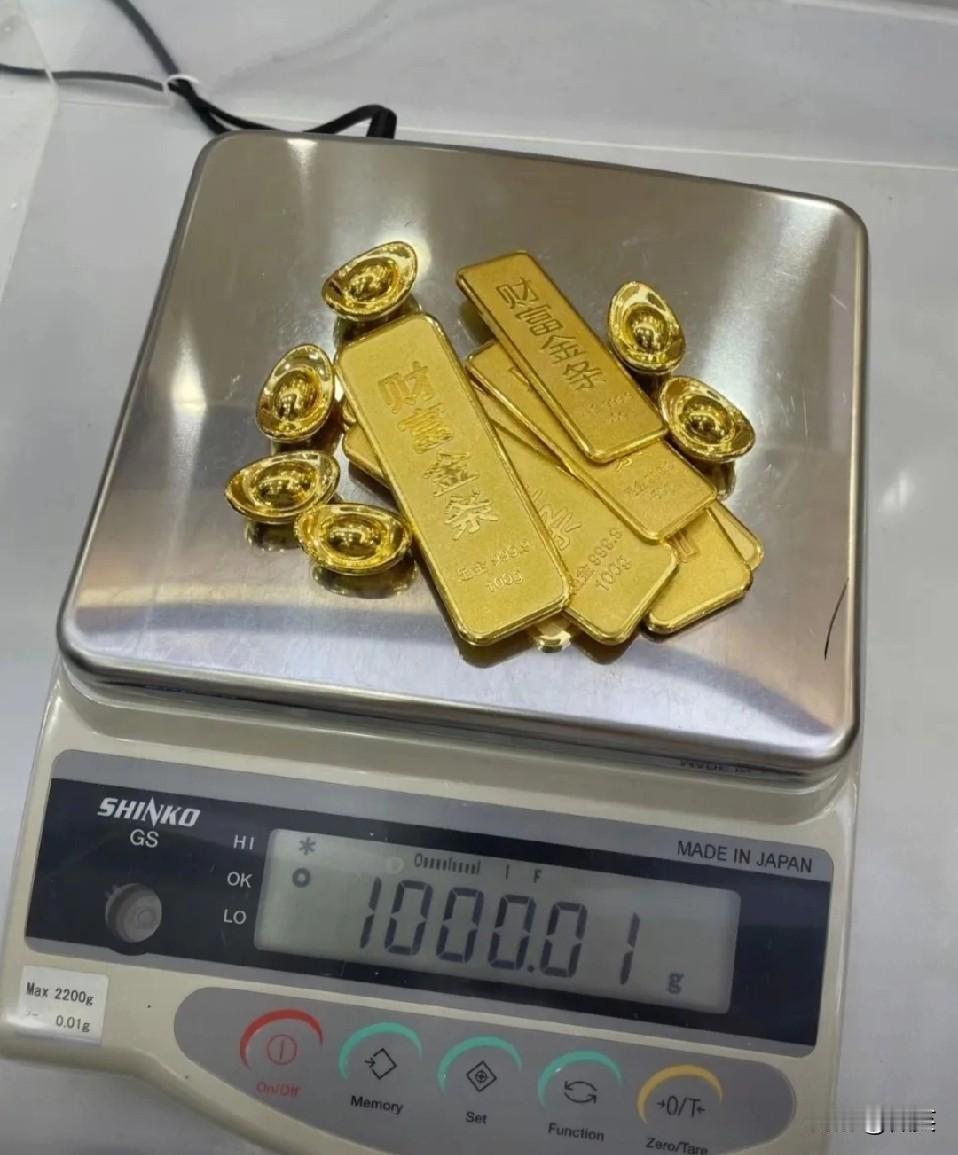 我姐在邮政银行工作她发微信告诉我如果手里有闲钱不要傻傻存定期了，因为一年的
