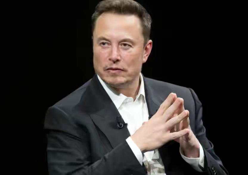 马斯克可以买下南宁了！马斯克目前财富估算1W亿美元，也就是7W亿RMB，南