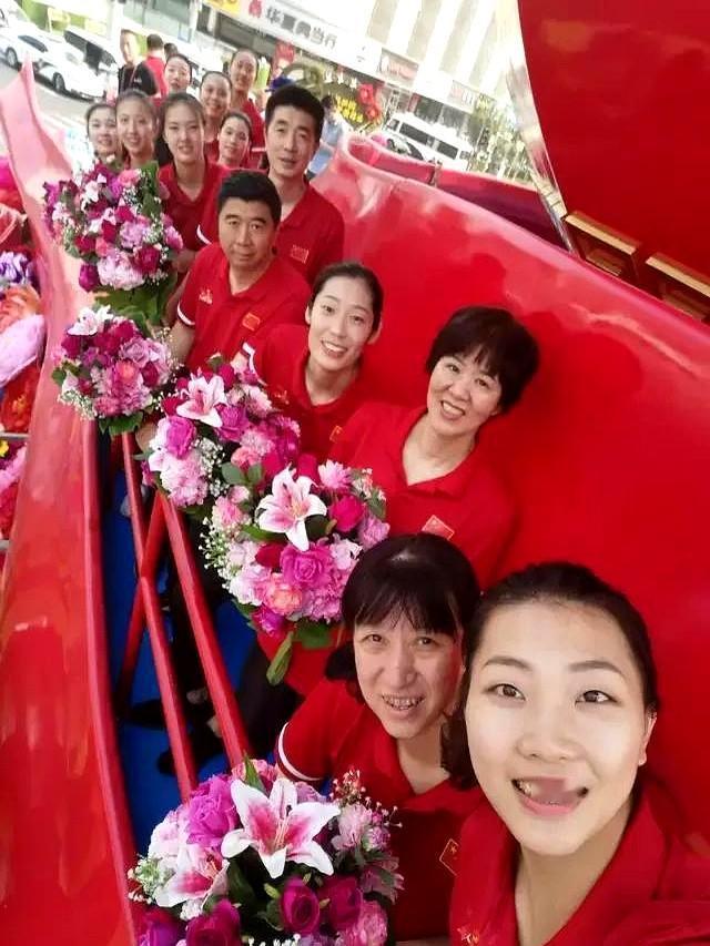 央视体育频道己经贵族化，对那些没有大多数劳动人民喜爱的西方国家所谓的贵族运动比网