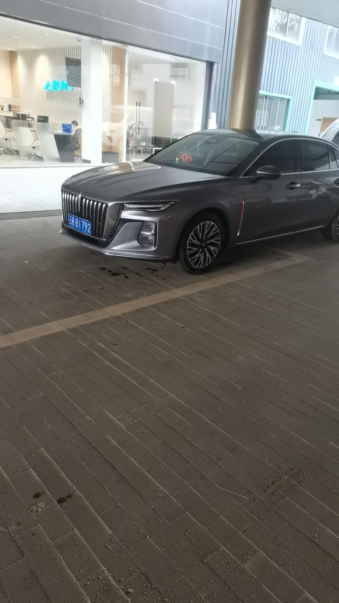 提车一个半月我也来说说我的用车感受吧买这个车之前就考虑了小问题这些别人都劝我